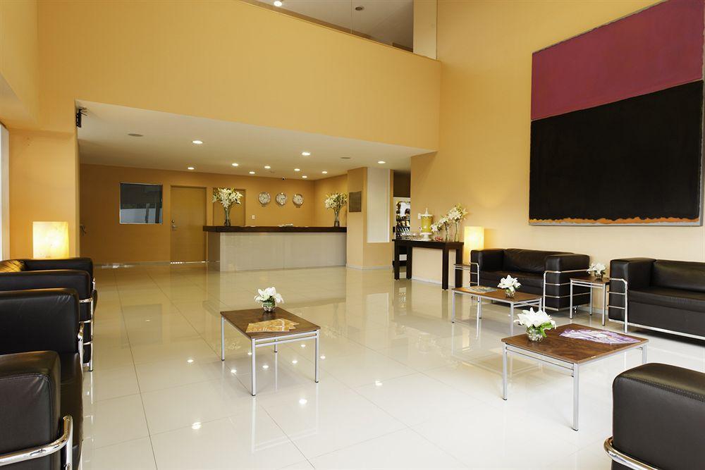 Mision Express Monterrey Aeropuerto La Fe Hotel Apodaca Ngoại thất bức ảnh