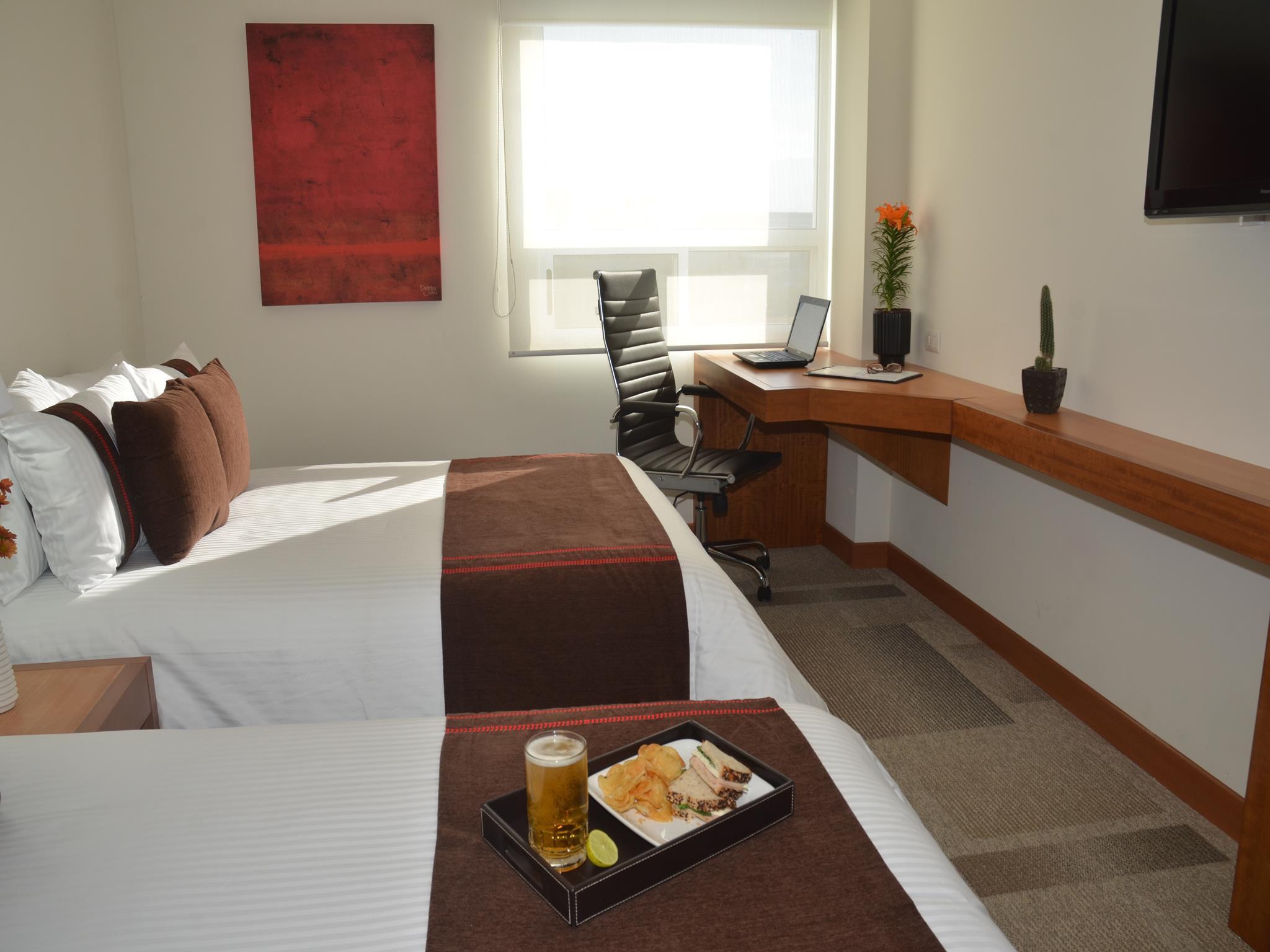 Mision Express Monterrey Aeropuerto La Fe Hotel Apodaca Ngoại thất bức ảnh