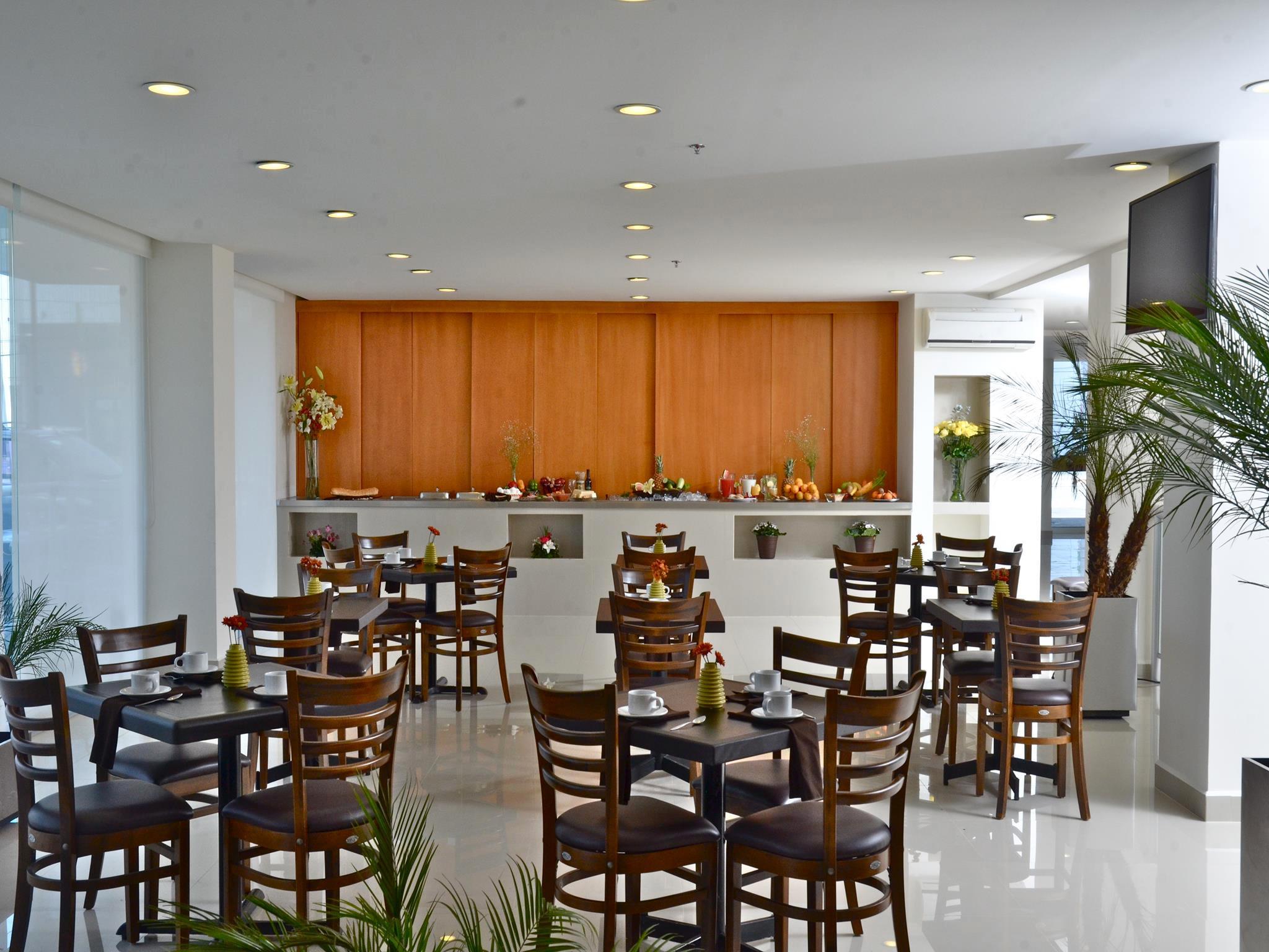 Mision Express Monterrey Aeropuerto La Fe Hotel Apodaca Ngoại thất bức ảnh
